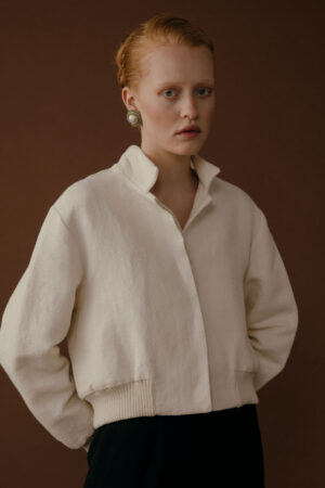 LEONIE OFFWHITE - SHORT JACKET WITH CUFFS