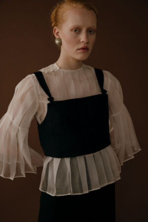 LIV – BODICE WITH ADJUSTABLE STRAPS