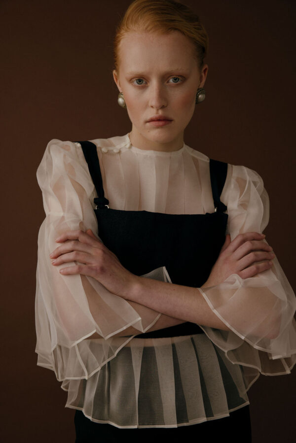 LIV – BODICE WITH ADJUSTABLE STRAPS