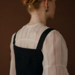LIV – BODICE WITH ADJUSTABLE STRAPS